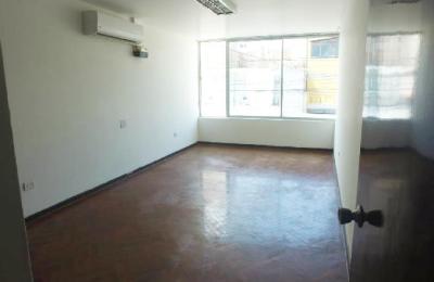 ALQUILER DE CASA DE 2 PISOS EN LOS SAUCES - SANTA VICTORIA